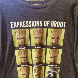 XXL, grey t-shirt, expressions of Groot